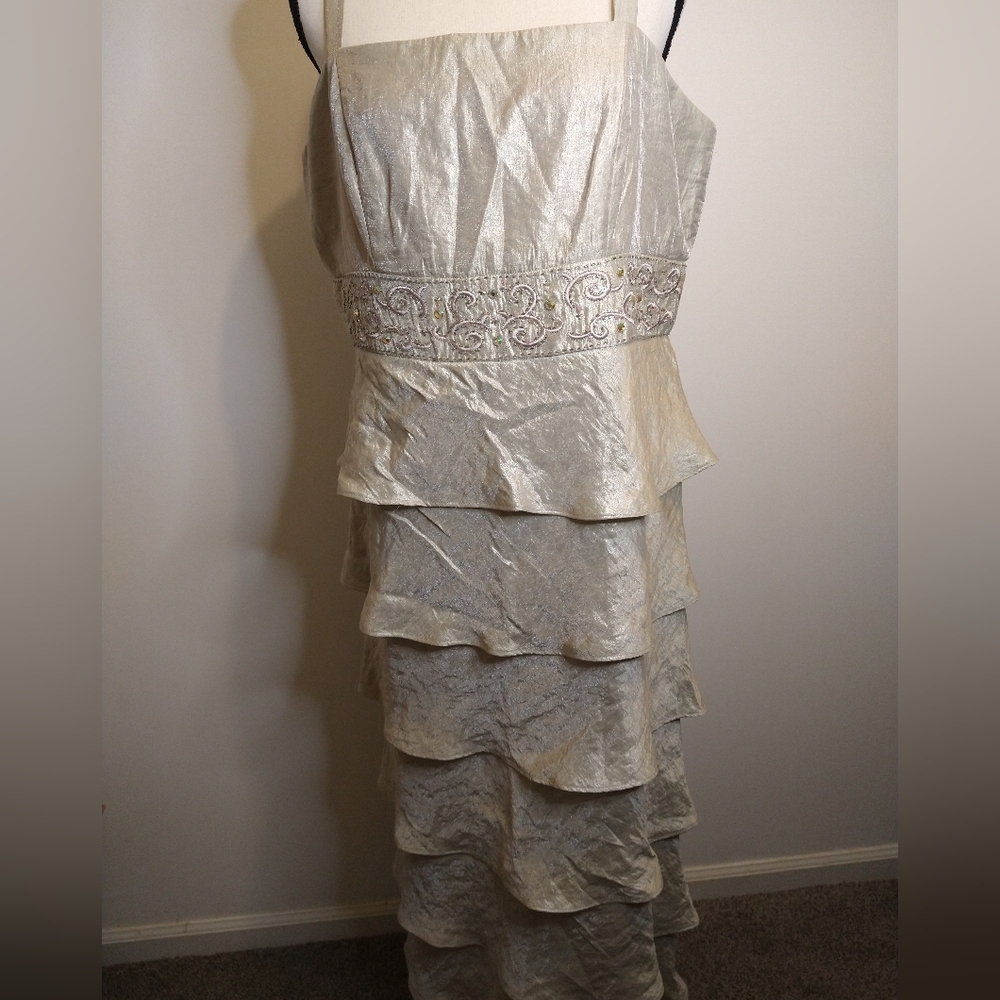 R & M Richards Maxi Long Layered Dress W/Rhinestones Size 16 Tall #W-665